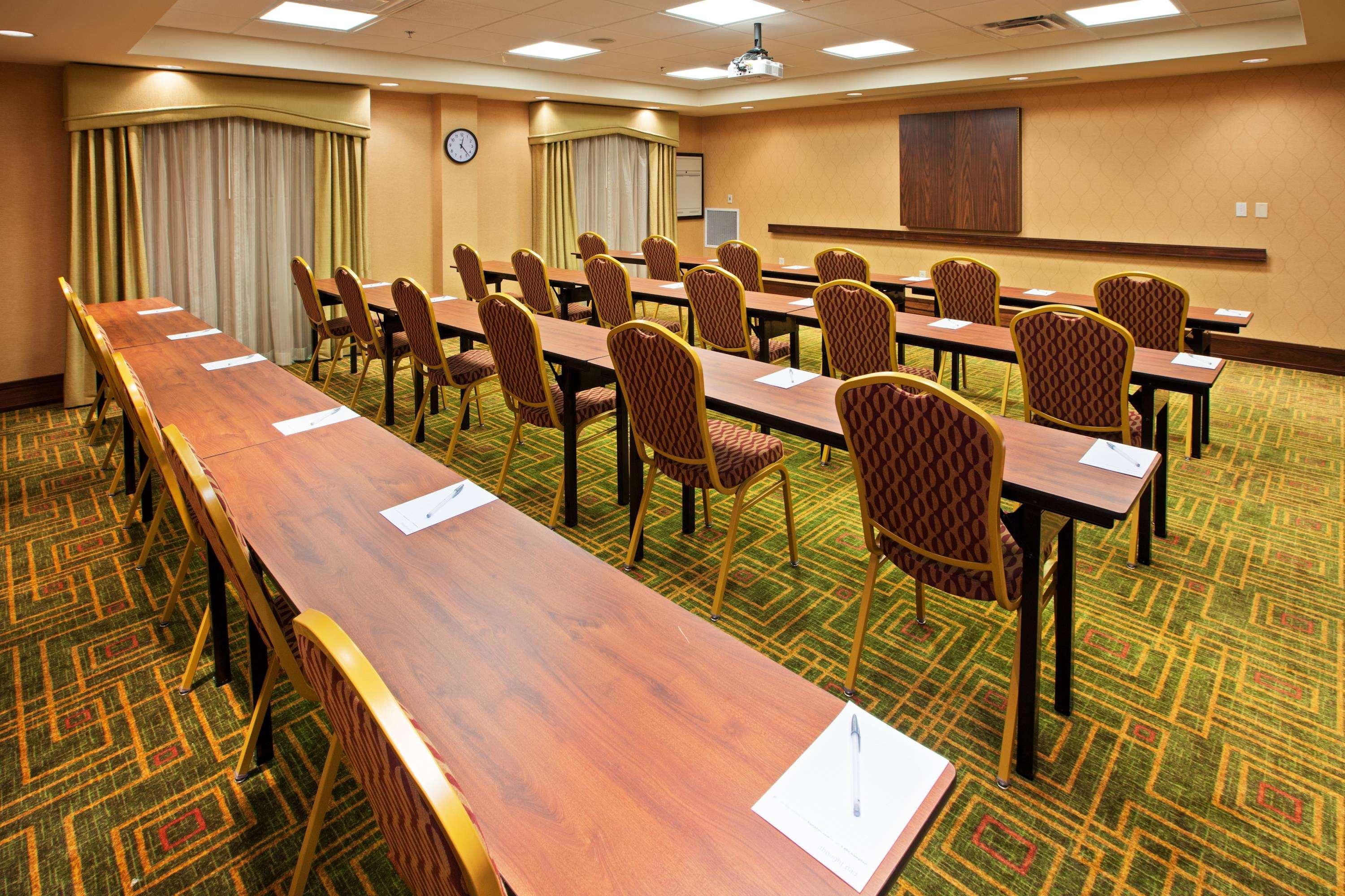 Hampton Chattanooga-north 3*