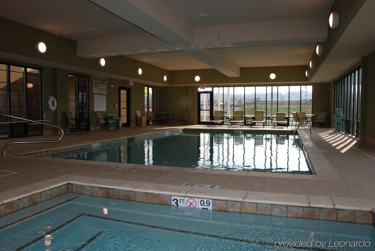 Hampton Chattanooga-north 3*